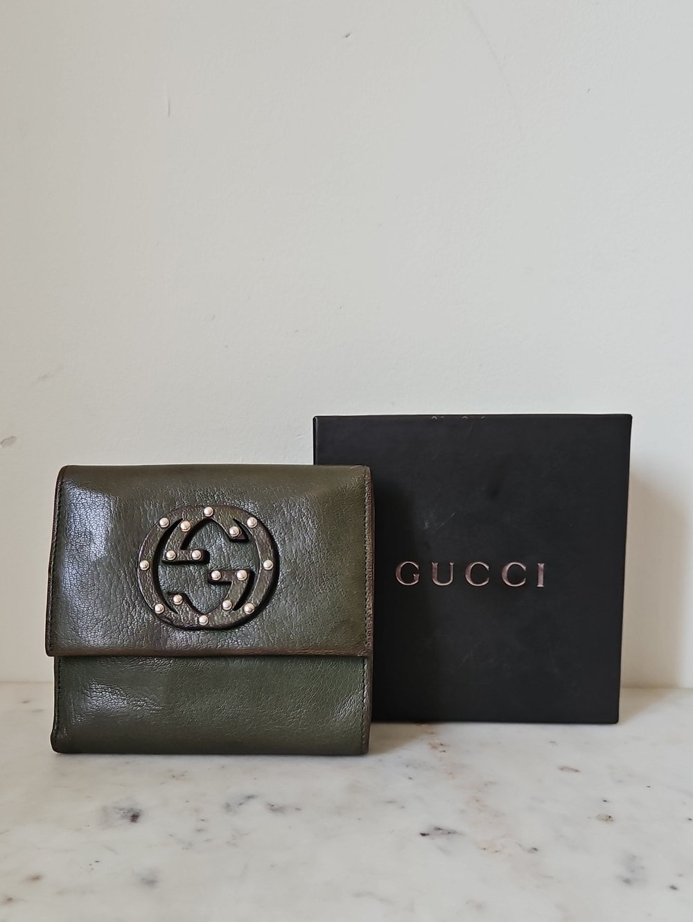 GUCCI: Archival Y2K Tom Ford Era Blondie Wallet